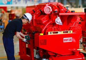  Red FM Approval 300 Hp Diesel Water Pump Engine Used In The Firefighting Manufactures
