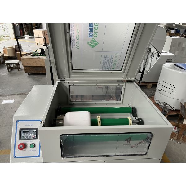 Ball mill machine in laboratory setting