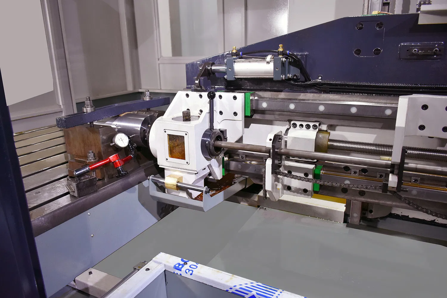 High-Precision CNC Deep Hole Drilling Machine for Industrial Metal Processing and Accurate Hole Machining