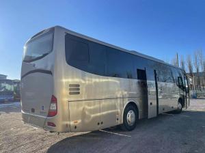  Used Luxury Buses 51seats Coach Two Doors Left Hand Drive Yutong Brand Weichai Rear Engine Manufactures