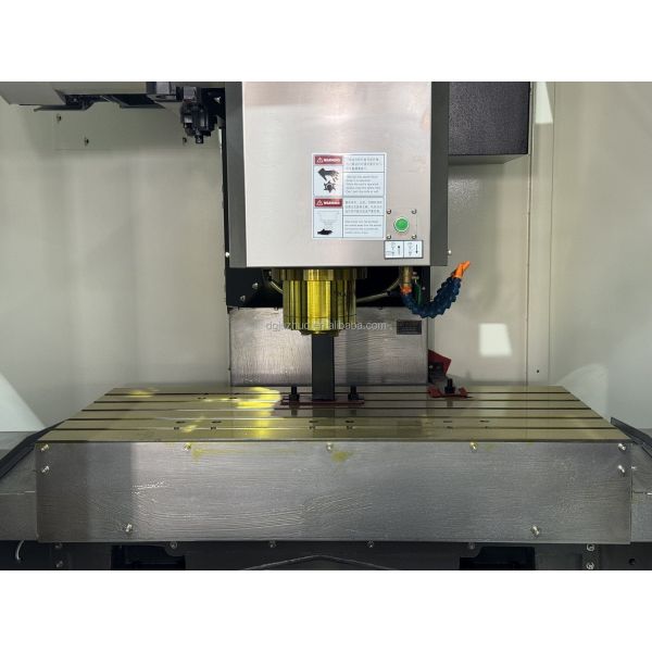 5 Axis Precision VMC855 CNC Vertical Machining Center Metal Tool Processing Roller Guide Milling System