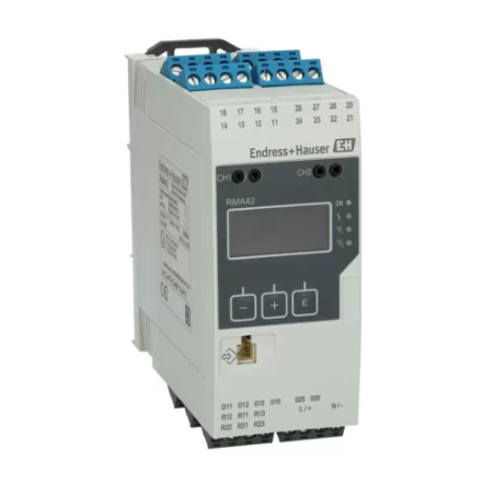 E+H RMA42 Process Transmitter with 24V Intrinsically Safe Loop Power Supply and