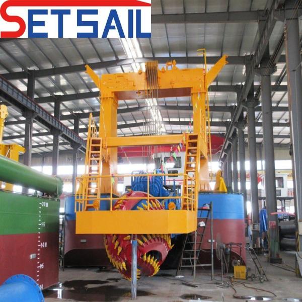 8m-30m Dredging Depth Diesel Engine Cutter Suction Dredging Machine with Flowmeter
