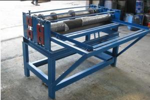  Easy Operate Sheet Metal Slitter Machine For Roll Forming System Cutting Tiles Manufactures