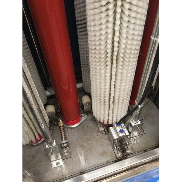 Vertical glass washing machine