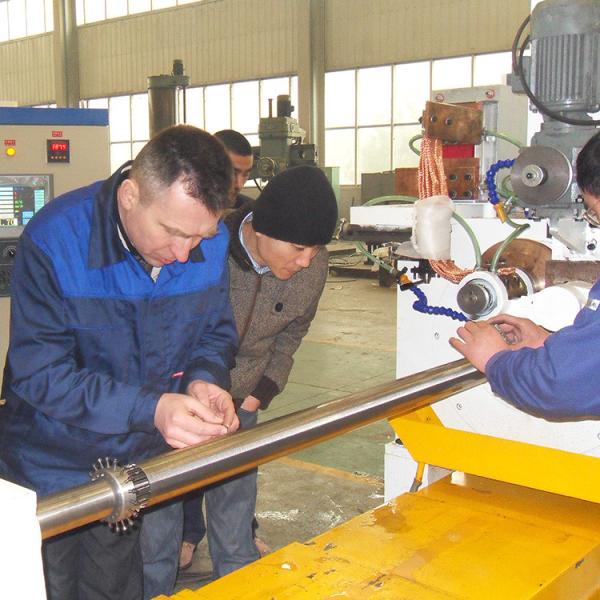 Quality 0.01mm Precision Profile Wire Screen Welding Machine With NC Control System for sale