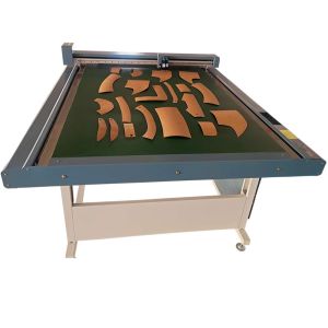 Paper Pattern Inkjet Flatbed Cutter Plotter , Clothing Pattern Print And Cut Plotter Manufactures