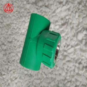  4.2mm Thickness PPR Pipe Fitting Straight Connector R200P Material Easy To Install Manufactures