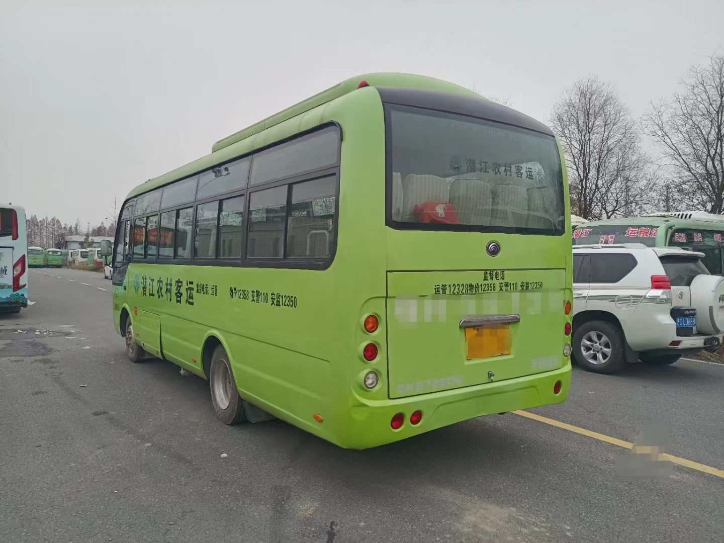  Used Mini Coach ZK6729d Youtong Front Engine Yuchai 4buses In Stock 26seats Manufactures