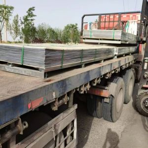 Cold Rolled 304 SS Perforated Panel Lightweight Rust Proof Adjustable For