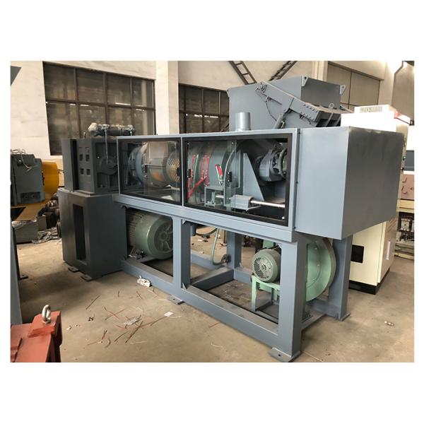800kg / H WPC Plastic Recycling Shredder Machine