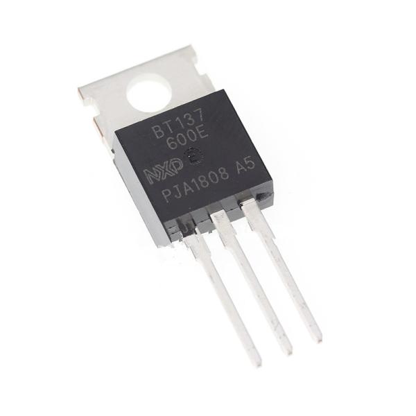 Transistor NEW TO-220AB Thyristor 600V 8A Triac Bt137