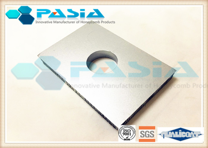  Customized Shape Aluminum Honeycomb Panels With PVDF Roller Coating Surface Manufactures