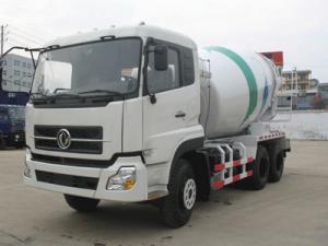 New Type 6x4 Dongfeng 8m3-12m3 concrete mixer Truck