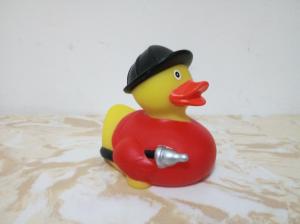  Postman Fireman Custom Rubber Ducks Gift 8.5cm Length For Promotional Gift Manufactures