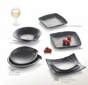  Porcelain Dinnerware Sets / Melamine Black Matte Dinner Set Plate Unique Shape Manufactures