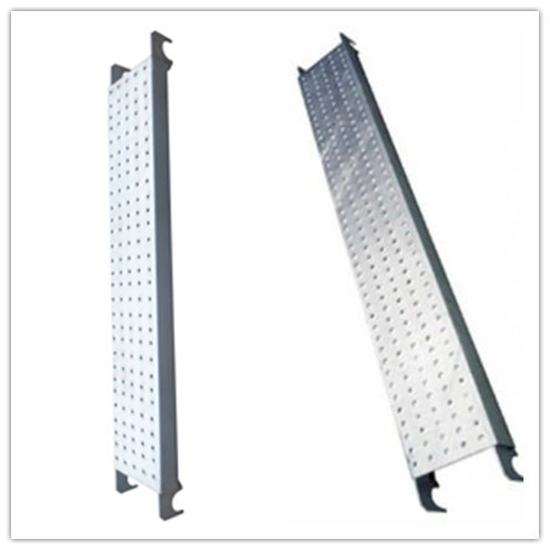 Quality Galvanized Pregalvanized steel scaffolding boards with hook , thickness 1.8mm for sale