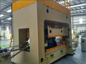  Anti - Collision Beam Steel Roller Forming Machine With High Punching And Arc Bending Precision Manufactures