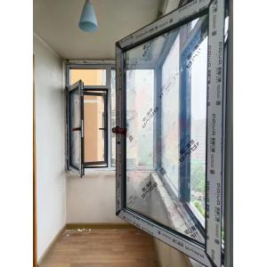 Thermal-Adaptive Folding Window System with Interchangeable Insulation Panels