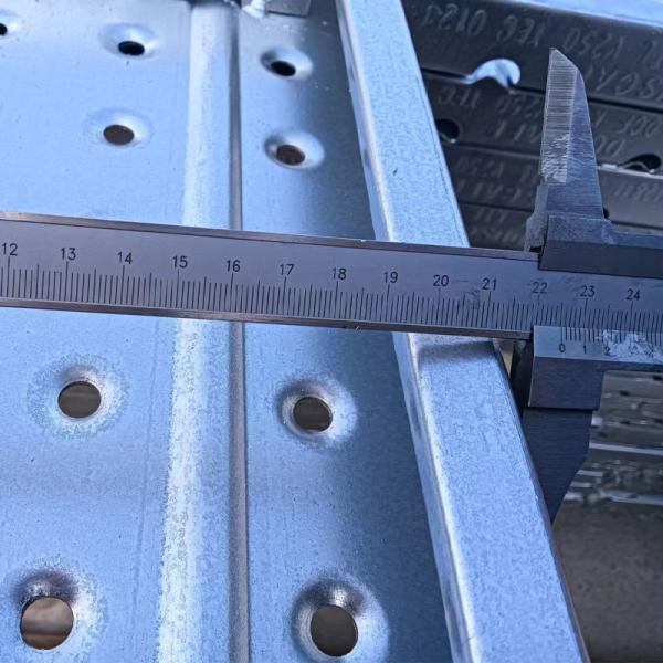 Customized Length Scaffolding Plank for Construction Industry