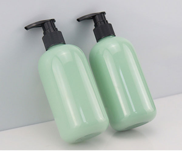 Green Pump Bottle Dispenser 350ml Empty Plastic Lotion bottle