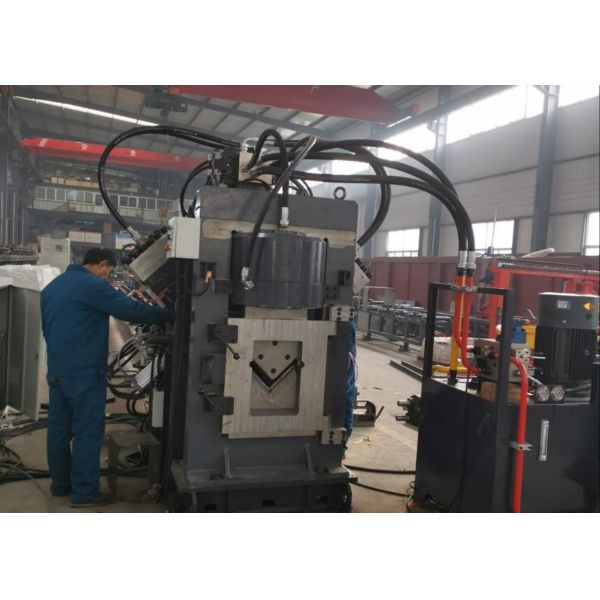 Water Cooling Hydraulic System CNC Angle Metal Punch Cutting Machine 2 Punches Per Side