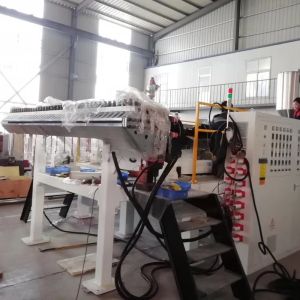 Separate Type Extruder PP PE ABS Sheet/Board Production Line for Plastic Processing
