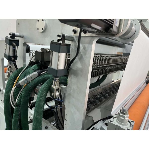 Optimized for Stable Sealing Performance Mini HEPA Full-auto Production Line Reducing Production Errors and Material Waste