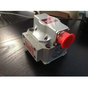  Moog Servo Valve Electro-Hydraulic Servo Valve with G 1/2 Inlet Port Size for Maritime Application and Variable Piston Pump Structure Manufactures