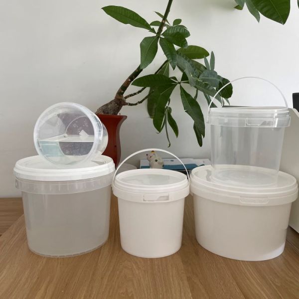 Red PP Plastic Food Storage Container with Lids Snack Storage Solution