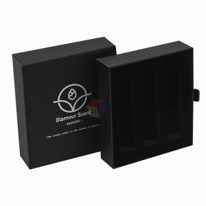 Black Sliding Drawer Paper Lip Gloss Packaging Box Custom Print With Foam Insert