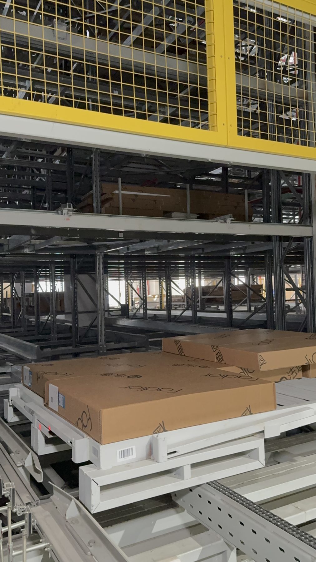 Protected staging and warehouse storage area in Fadior manufacturing system