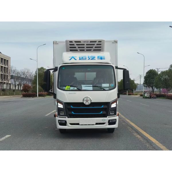 HT-680 Engine-Driven Refrigeration Unit with Direct Engine Drive, Parallel Flow Condenser, and Inner Grooved Copper Tube