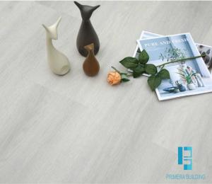  Light Grey Wooden Lvt Pvc Floor Tiles Click System Manufactures