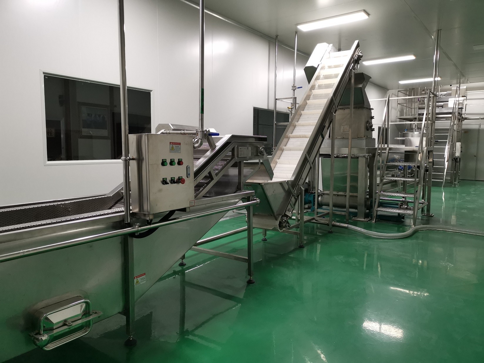  Automatic Apple Processing Line for Fresh Apple, Apple Puree, and Fruit Pulp with PLC Control System and Food Grade 304 Stainless Steel Manufactures