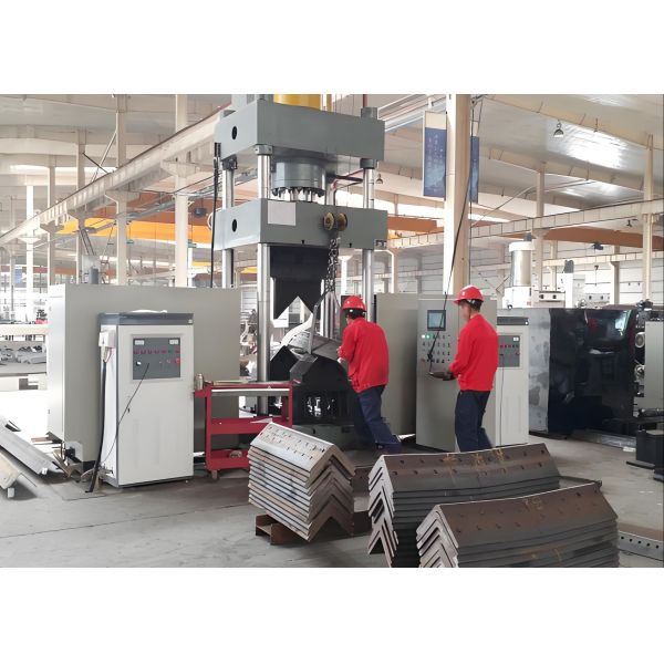 22KW Motor Power Automatic Carbon Steel Construction Press Brake CNC Angle Iron Bending Machine