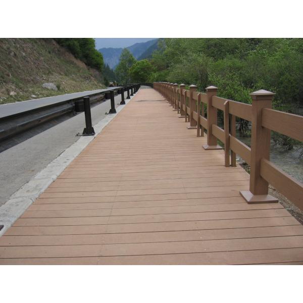 Solid Outdoor 140x25mm Wood Plastic Composite Decking Board 140x25 Floor Decking​