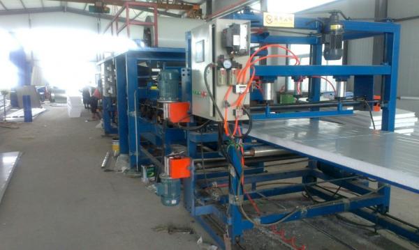 Continuous Sandwich Panel Roll Forming Machine For Roof Or Wall Plate Making