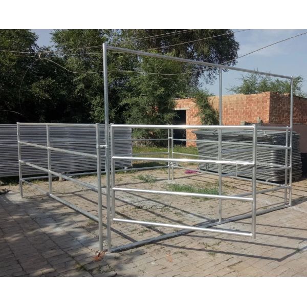 Round Pen Cattle Corral Panel Fence Gate / Livestock Panel For Ranch