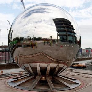 OEM Outside Large Contemporary Ball Shape Metal Ball Garden Art Sculpture Manufactures