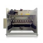 Metal Master Press Brake Machine With Throat Depth 200mm WC67Y - 40 / 2500