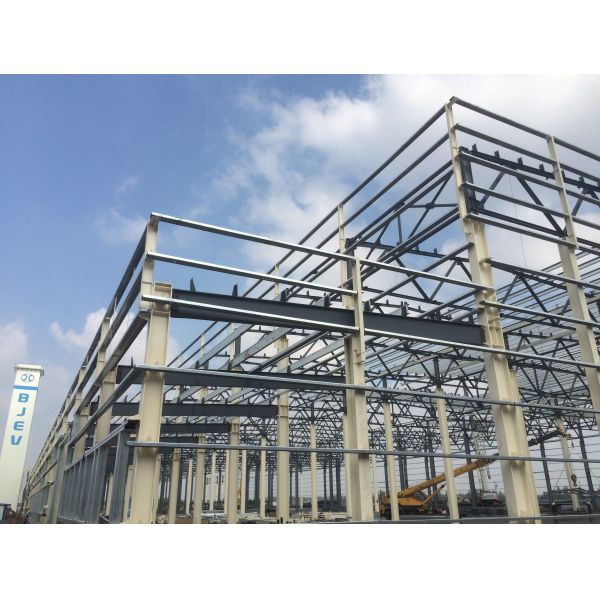 Quality Fire Proofing Low Cost Steel Structure Pre-Engineerd Workshop for sale