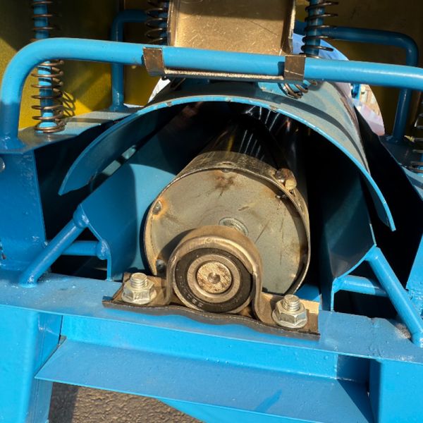 Stainless Steel Single Roller Corn Sheller Machine Durable Maize Thresher For Farm Processing