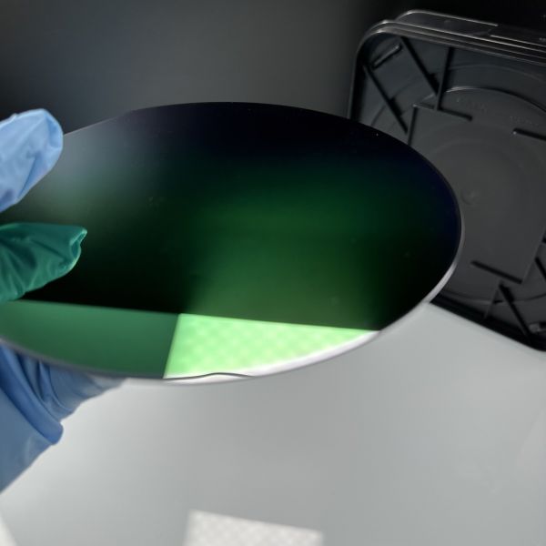 Large Thickness SiO2 Thermal Oxide On Silicon Wafers For Optical Communication