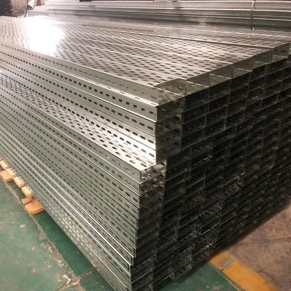 Heavy Duty Wall Mount Silver Industrial Cable Tray With Easy Installation Process