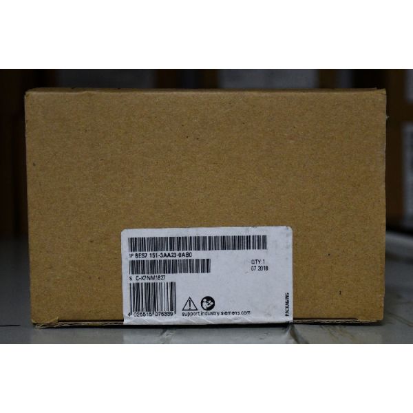 Quality Siemens PLC I/O Module for use with EM 200 Series, 119.5 x 120 x 75 mm, 24 V dc, SIMATIC for sale
