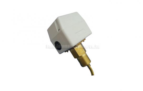 Quality 1/2" Brass SPDT Paddle Flow Control Switch Maximum Pressure 13.5Bar For Water Saving System for sale