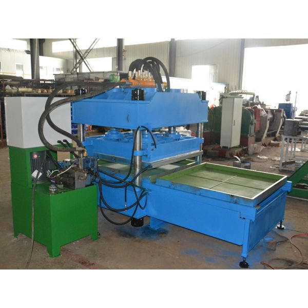 PLC Control Rubber Vulcanizing Press Machine with Customized Size and Electric/Steam/Oil Heating for Rubber Tile and Floor Tile Production