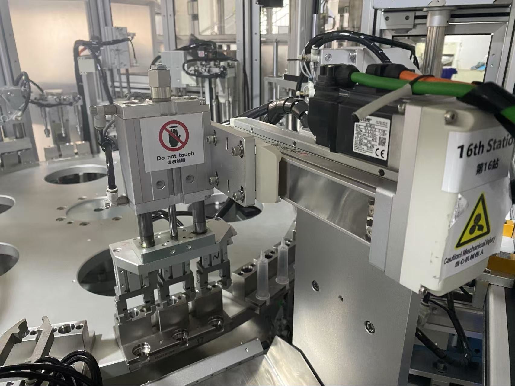  Pump Head Automated Assembly Machine Customizable PLC Control Display Operation Manufactures